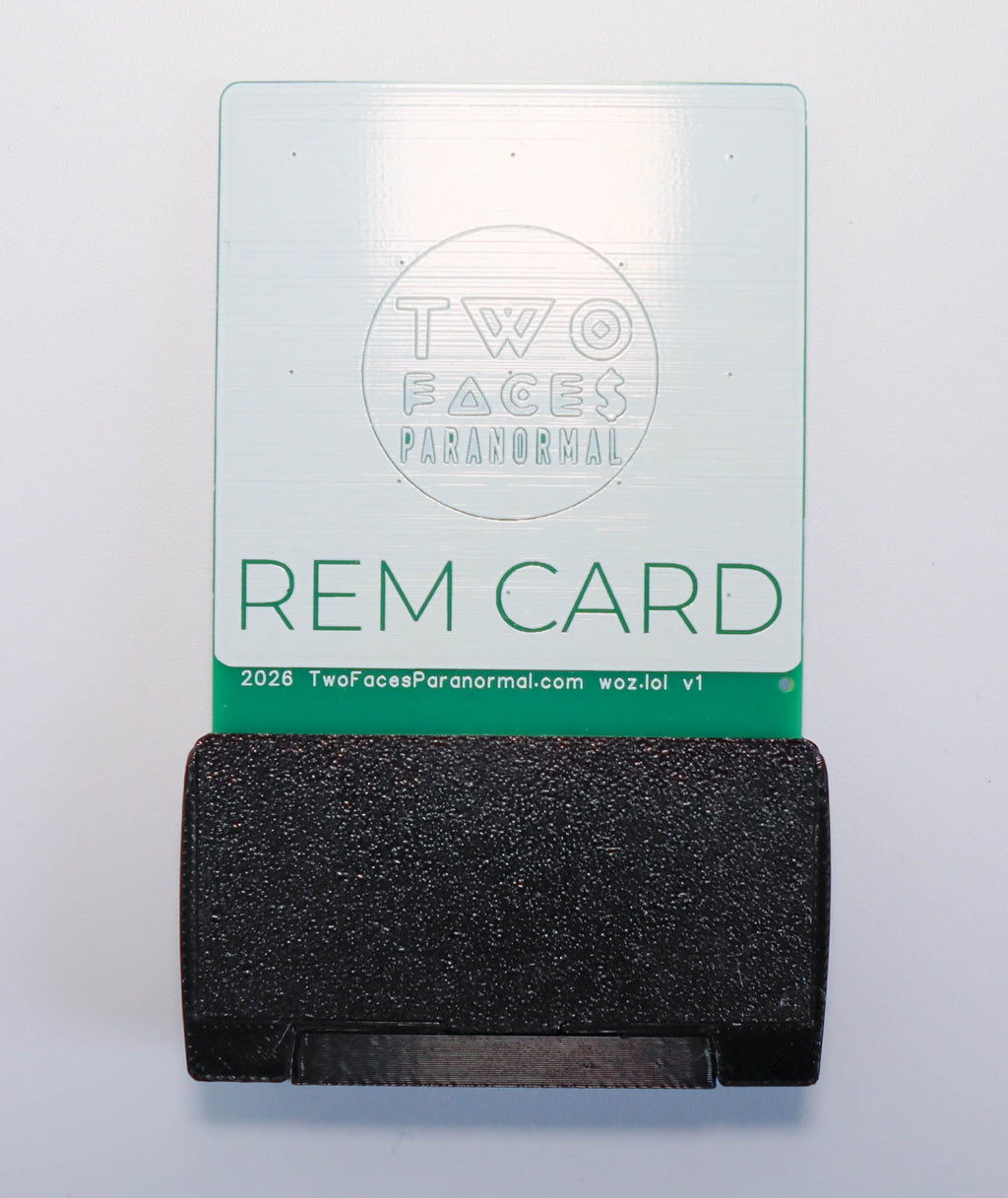 REM CARD the Credit-Card Sized REM Pod